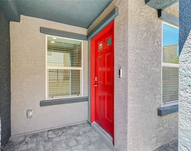 6928 Honor Hill Street - Photo Thumbnail 6