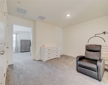 6928 Honor Hill Street - Photo Thumbnail 29