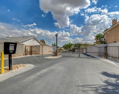 6928 Honor Hill Street - Photo Thumbnail 44
