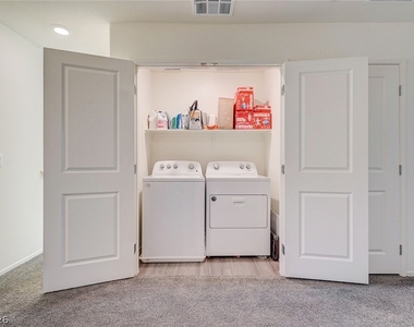 6928 Honor Hill Street - Photo Thumbnail 43