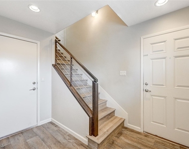 1645 Travis Jason Avenue - Photo Thumbnail 4