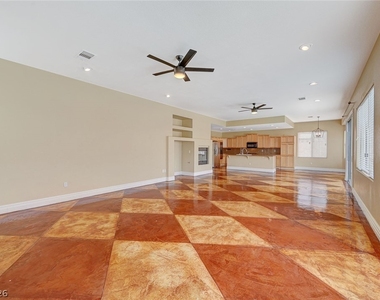 9462 Castillana Court - Photo Thumbnail 18