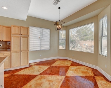 9462 Castillana Court - Photo Thumbnail 19