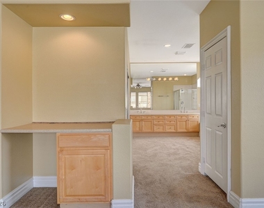 9462 Castillana Court - Photo Thumbnail 41
