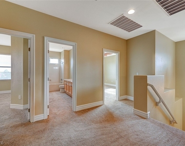 9462 Castillana Court - Photo Thumbnail 43