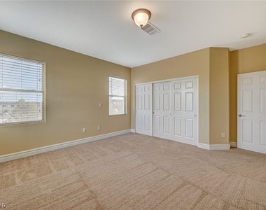 9462 Castillana Court - Photo Thumbnail 22