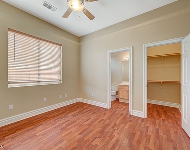 9462 Castillana Court - Photo Thumbnail 30