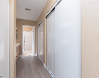 8348 Granite Peak Court - Photo Thumbnail 21
