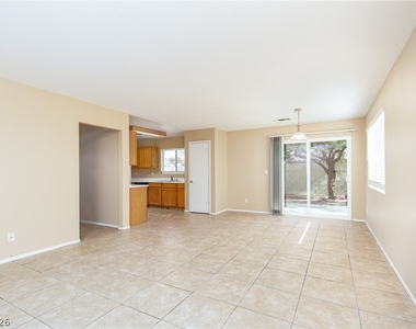 8348 Granite Peak Court - Photo Thumbnail 9