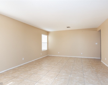 8348 Granite Peak Court - Photo Thumbnail 10