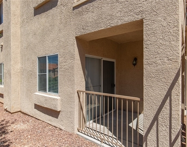 2110 Los Feliz Street - Photo Thumbnail 2
