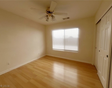 8444 Antique Cameo Avenue - Photo Thumbnail 9