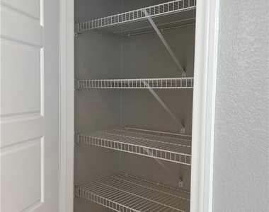 5981 Honeysuckle Ridge Street - Photo Thumbnail 5