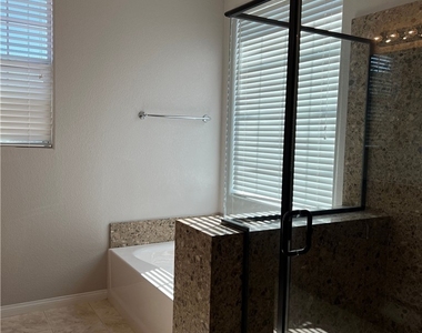 5981 Honeysuckle Ridge Street - Photo Thumbnail 10