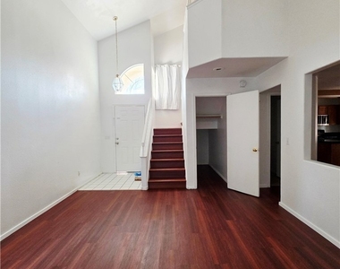 1824 Sierra Valley Way - Photo Thumbnail 9