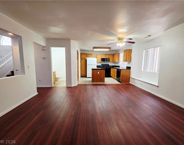 1824 Sierra Valley Way - Photo Thumbnail 4
