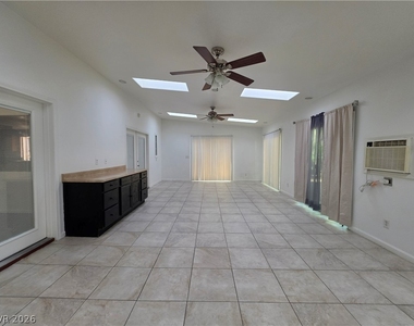 1824 Sierra Valley Way - Photo Thumbnail 27