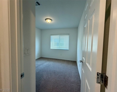 7748 Pacific Dunes Street - Photo Thumbnail 42