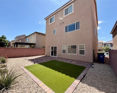 7748 Pacific Dunes Street - Photo Thumbnail 65