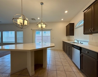 7748 Pacific Dunes Street - Photo Thumbnail 13