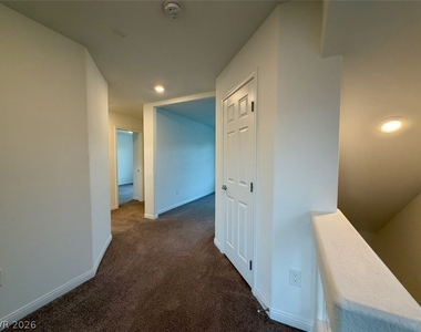 7748 Pacific Dunes Street - Photo Thumbnail 21