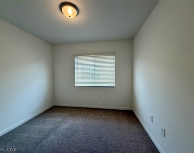 7748 Pacific Dunes Street - Photo Thumbnail 43