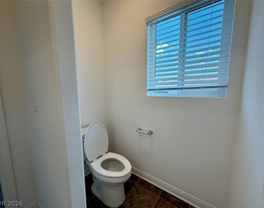 7748 Pacific Dunes Street - Photo Thumbnail 31