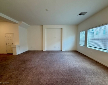 7748 Pacific Dunes Street - Photo Thumbnail 6