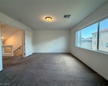 7748 Pacific Dunes Street - Photo Thumbnail 24