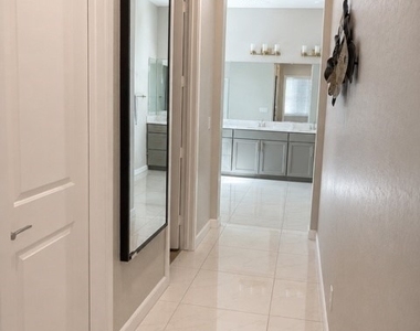 2901 Calzado Manor Avenue - Photo Thumbnail 6