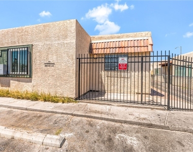 5309 W Cheyenne Avenue - Photo Thumbnail 2