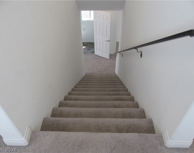 7841 Tyrell Peaks Street - Photo Thumbnail 12