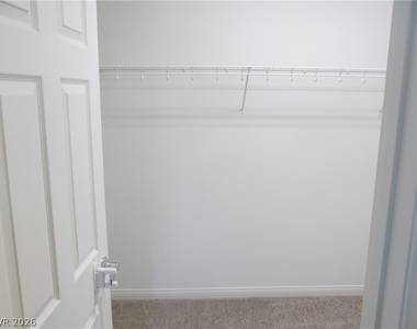 7841 Tyrell Peaks Street - Photo Thumbnail 24