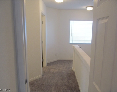 7841 Tyrell Peaks Street - Photo Thumbnail 17