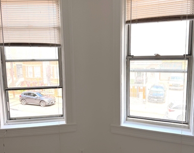 90-18 77th Street - Photo Thumbnail 3