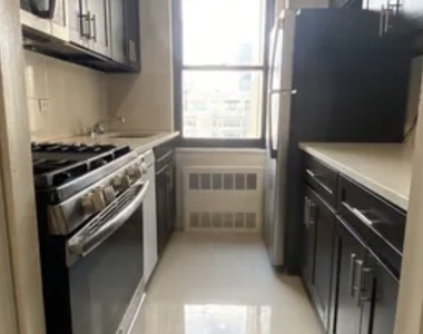 178 East 80th Street, New York, NY 10075 - Photo Thumbnail 2