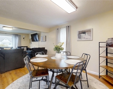 20 Mildred Drive - Photo Thumbnail 8