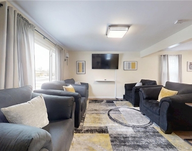 20 Mildred Drive - Photo Thumbnail 2