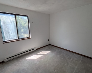 51 S 86th Street - Photo Thumbnail 11