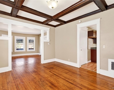 76 Vernon Place - Photo Thumbnail 5