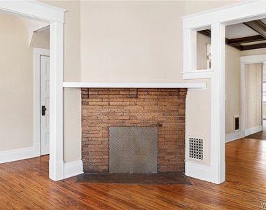 76 Vernon Place - Photo Thumbnail 3