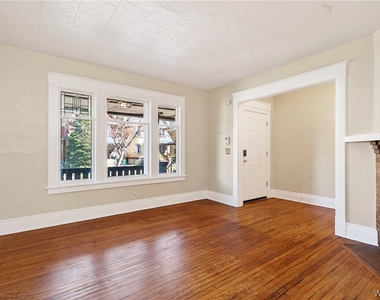 76 Vernon Place - Photo Thumbnail 4