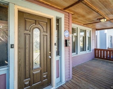 76 Vernon Place - Photo Thumbnail 1