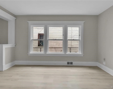 2514 Delaware Avenue - Photo Thumbnail 17