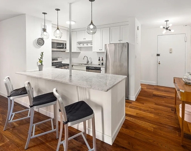 77 Fulton Street - Photo Thumbnail 2