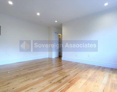 289 Convent Avenue - Photo Thumbnail 1