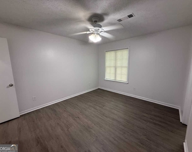 7799 Park Lane - Photo Thumbnail 7