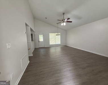 7799 Park Lane - Photo Thumbnail 3