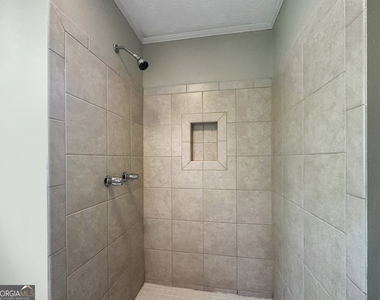561 Chatham Trail - Photo Thumbnail 10