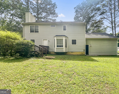 561 Chatham Trail - Photo Thumbnail 18